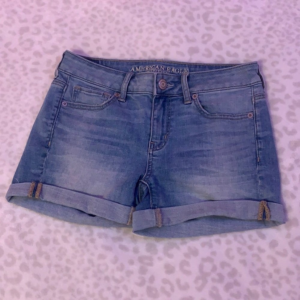 American Eagle jeans shorts size 4 color blue